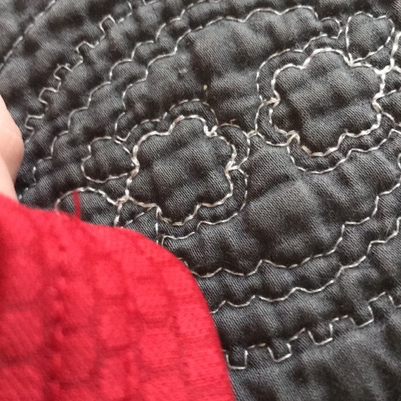 🎃Wonder Woman red jersey shirt- Small - Picture 4 of 7